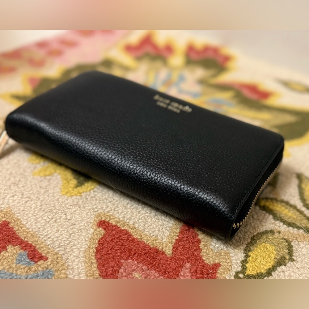 Kate Spade New York Large Black Leather Zip-Around Continental Clutch/Wallet - Picture 12 of 16